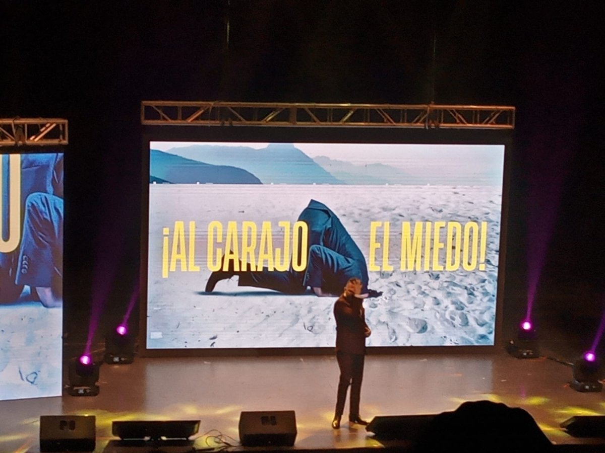 _Manu_A's tweet photo. @DanielHabif Estuviste excelente daniel. La verdad que fue un antes y un después para mi. Sin duda te veré el año que viene. https://t.co/0kCiyeb6IK