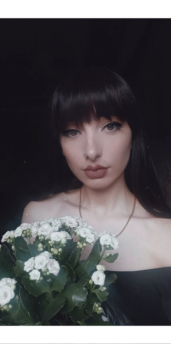 SinemAskar's tweet photo. 🌿
#newpic https://t.co/MNFKtP6LiF