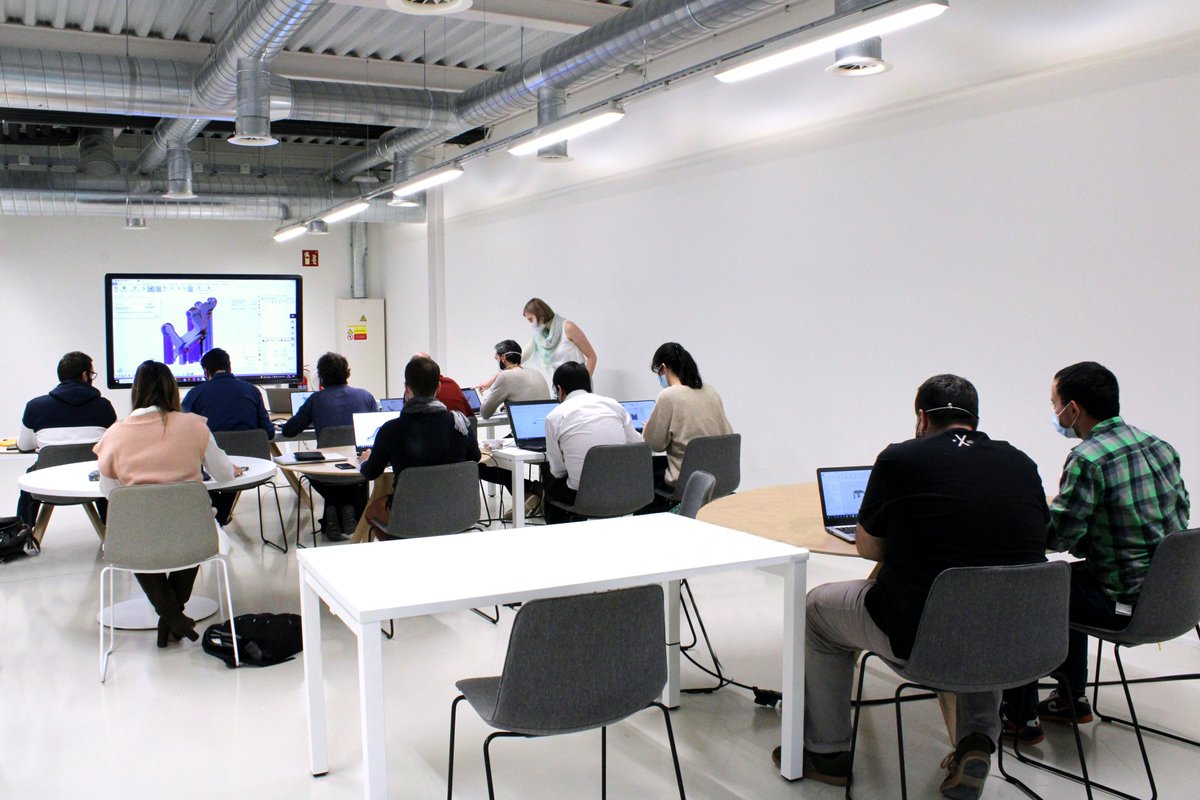IAM3DHUB's tweet photo. We've hosted at the IAM 3D HUB a full-week training with our @MaterialiseNV colleagues to get our engineers and technical staff trained on the #Materialise #Magics, #eStage and #3Matic software; the most advanced Materialise Software tools for managing #3DPrinting processes. https://t.co/9ckaXzjgVx