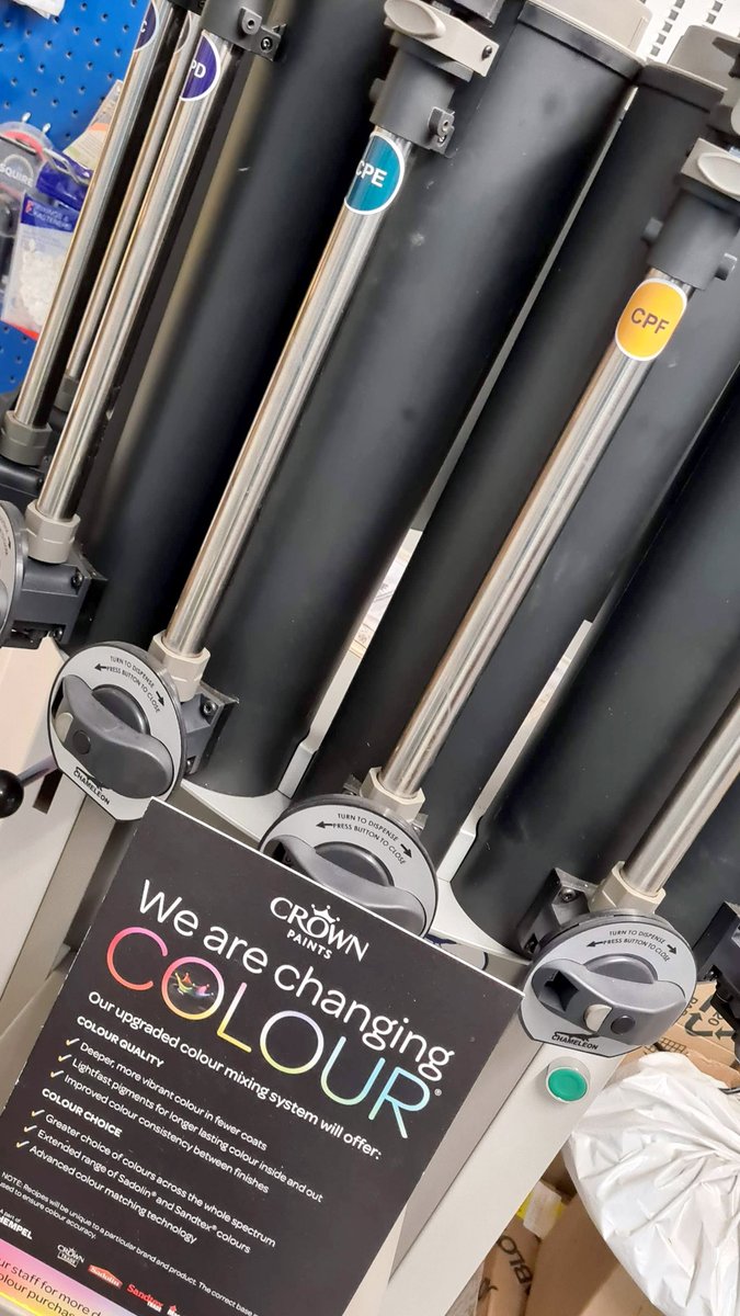 𝐃𝐢𝐝 𝐲𝐨𝐮 𝐤𝐧𝐨𝐰? We have a in-store paint colour mixing service? 
We have just had a new Crown paint mixing machine installed and it is ready to go!

🎨 Why not give your home a touch up before Christmas! 🎄