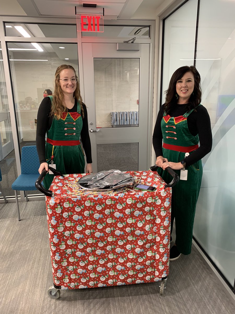 Pretzels with the Paras!!! These ladies are amazing!!