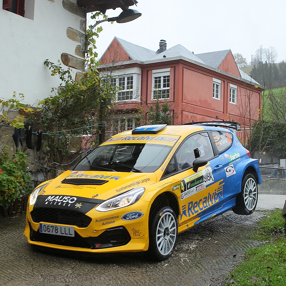 Congratulations <a href="/OscarsanSport/">Oscar Palacio</a> 🇪🇸 bringing home his fifth 🖐 overall victory 🏆 with his Fiesta Rally2!

#MSPORTERS #Ford #FordPerformance #Rally #rallycar #FordFiesta #Fiesta
