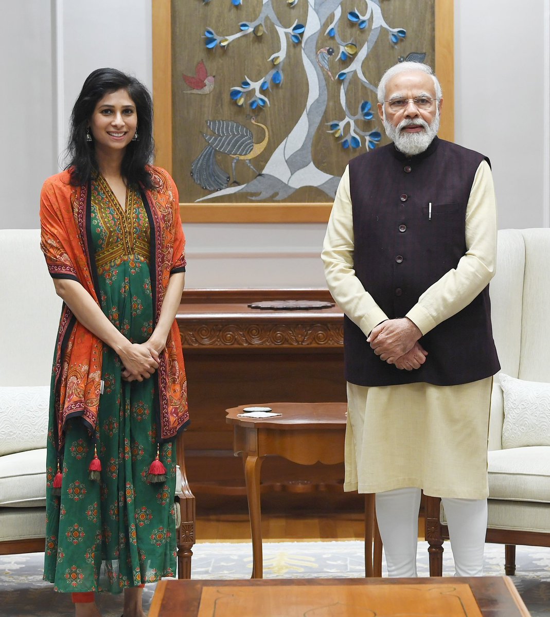 ANI's tweet photo. Chief Economist of the International Monetary Fund Gita Gopinath called on Prime Minister Narendra Modi today: PMO https://t.co/AoEt42blIl