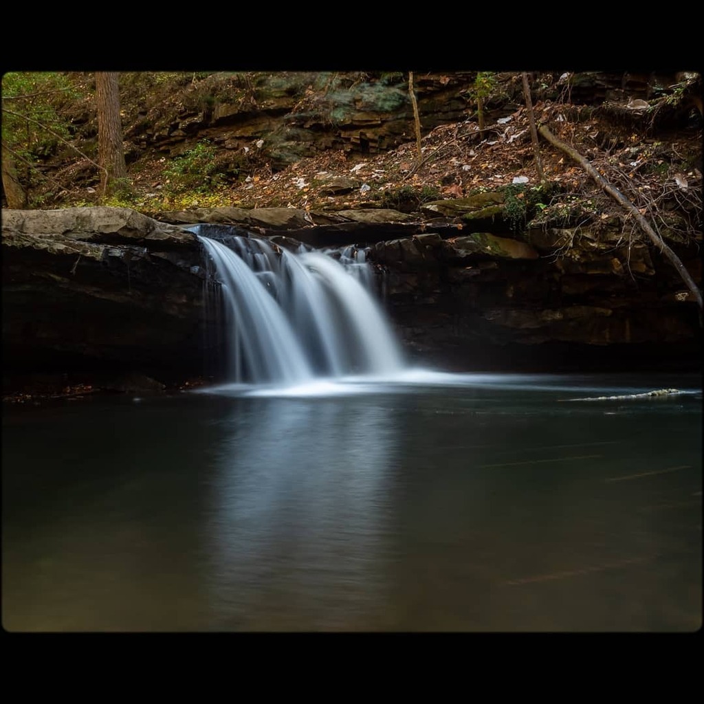 SwordNSonBeam's tweet photo. Blue Hole Falls on the Fiery Gizzard.
For thus says the LORD, βBehold, I extend peace to her like a river." #isaiah 66:12
Waiting for the Prince of Peace this Advent season. Happy #waterfallwednesday.
#fierygizzard #fierygizzardtrail #chasingwaterfall⦠https://t.co/8ipx1mqm6Y https://t.co/0fmB8Wm51p