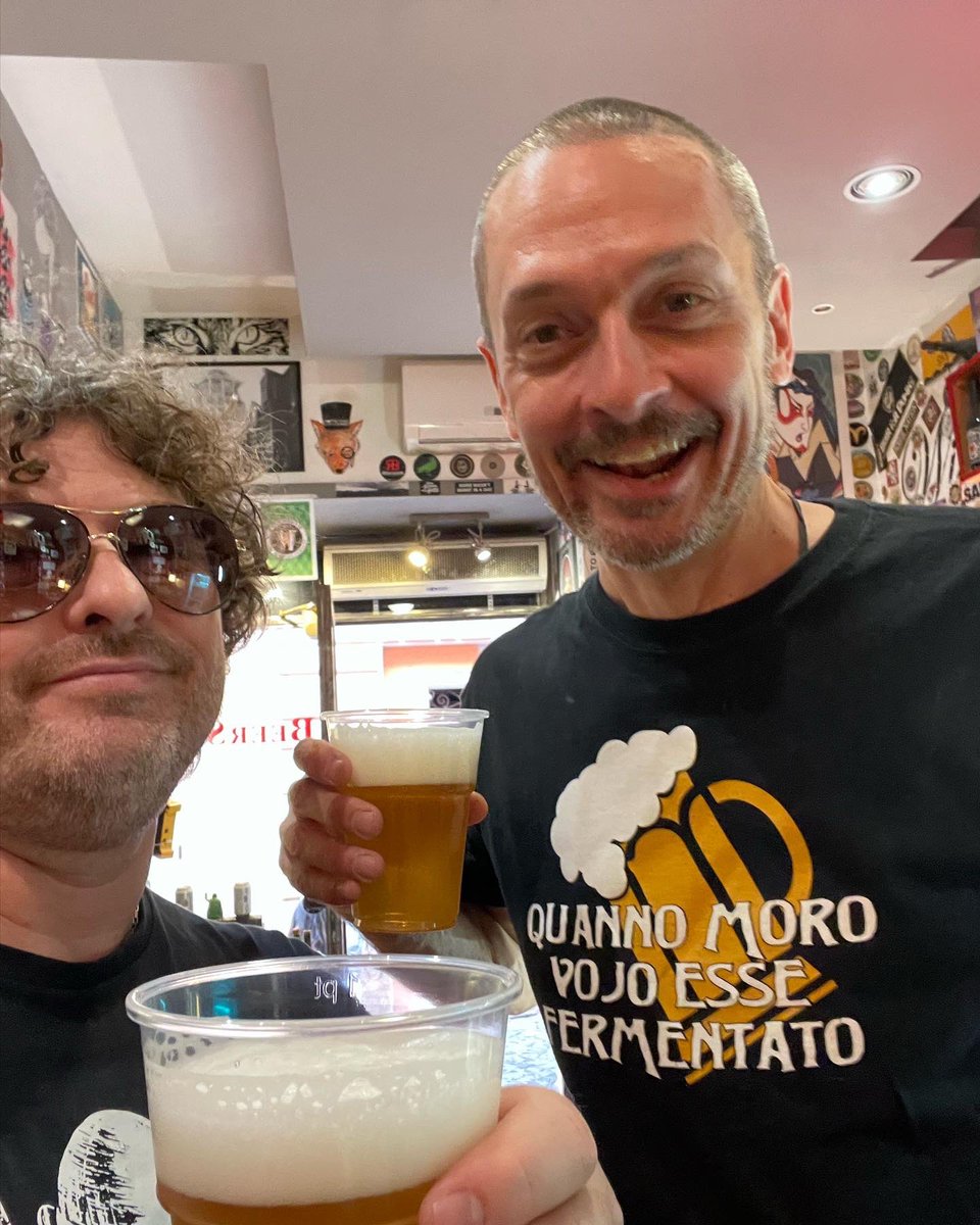 italybeertours's tweet photo. The Italian craft beer story is a true revolution in a long-standing culture of traditional wine and food; moreover, it is a revolution that is bringing back artisanal to a country whose food is its soul and had lost its way.#italybeercountry#drinkitaliancraftbeer #italybeertours https://t.co/x6BqeEFuFy