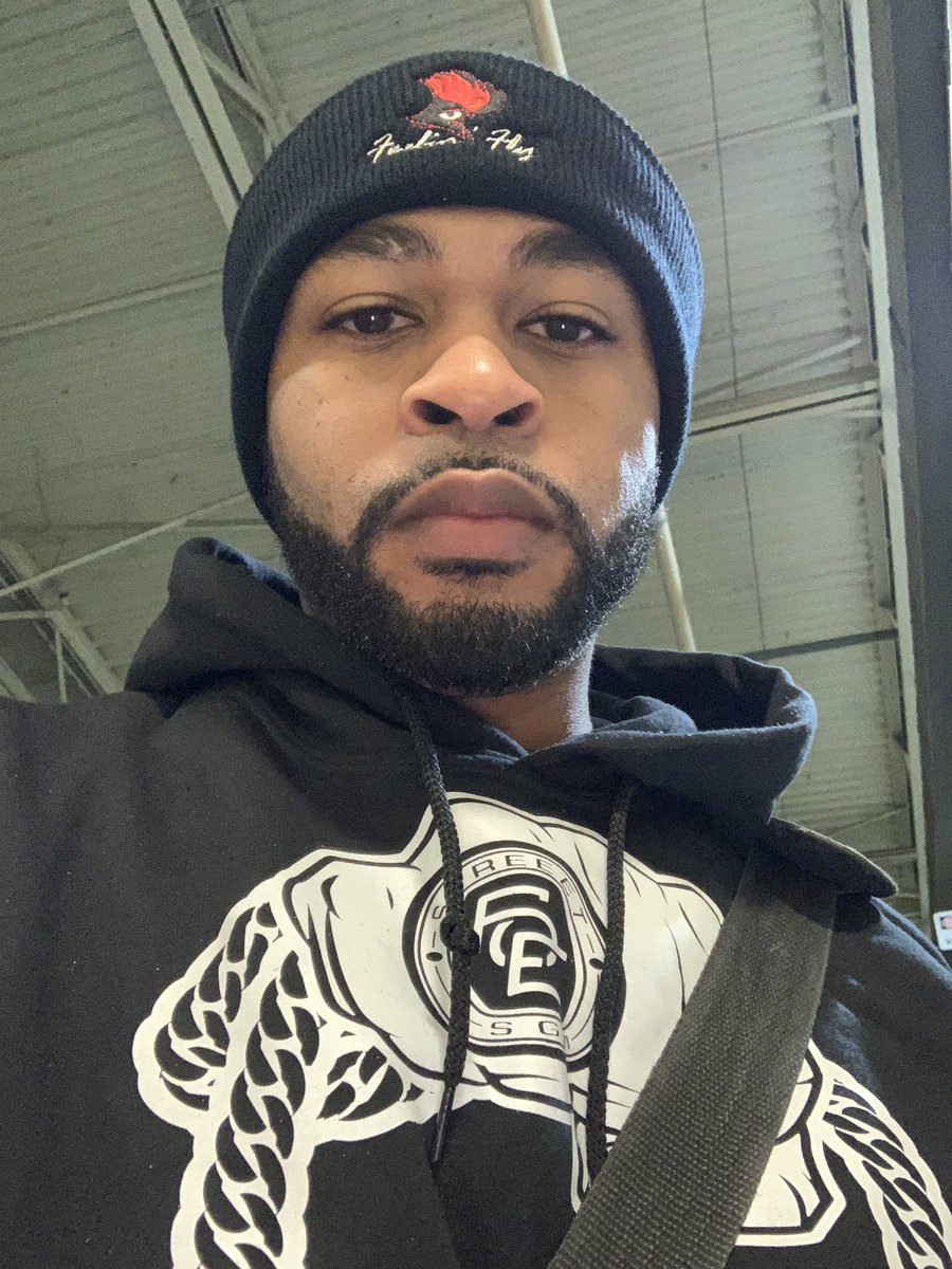 nick_nelson18's tweet photo. #Greatness #TheFlyWay 🦅 👑 https://t.co/o7umIAHqjV