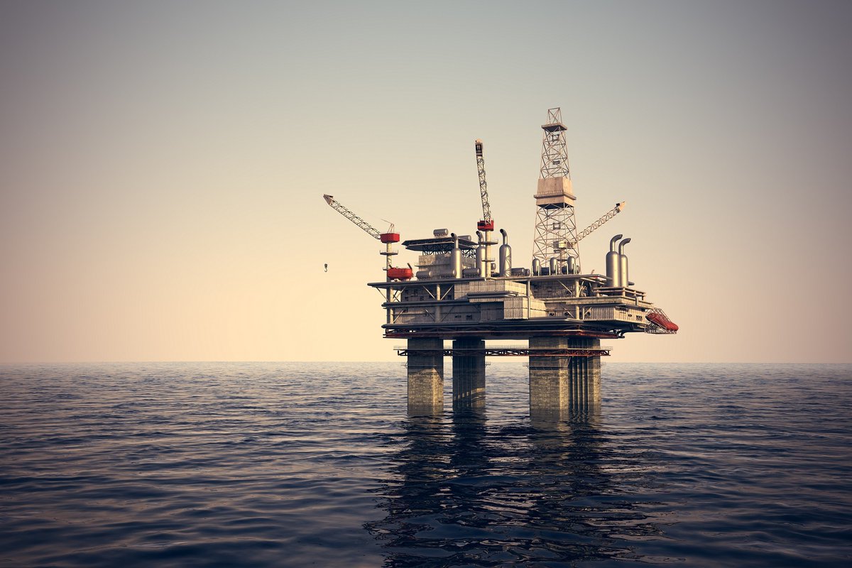 UKERCHQ's tweet photo. Our Review of Energy Policy published today considers North Sea #oil & #gas. With lots of policy activity this year, we ask if the approach of maximising economic recovery of hydrocarbons compatible with #NetZero? @insecthotel @GavinBridge9 @GeogDurham https://t.co/lDHnUqZxvY https://t.co/RRR1JZUT6S
