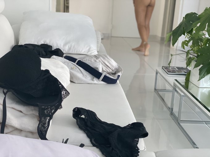 Et bien la il vient de se passer quelques chose ... https://t.co/a4ZYTcgYPT