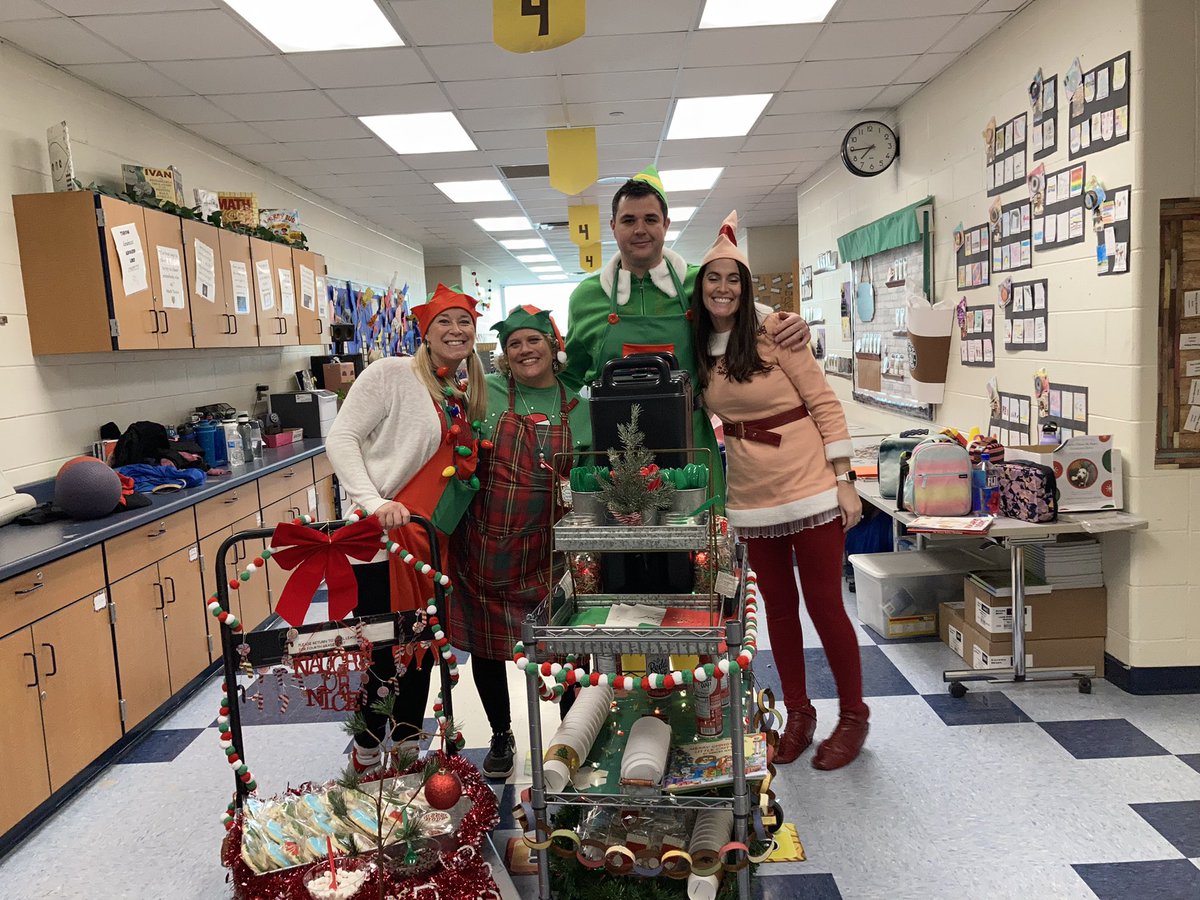 BoroAssistantSuper (@boro_asstsuper) on Twitter photo Because We all need a little Christmas right now! Awesome Admin team serving their teachers! <a href="/Boro_FivePoints/">Alisha Jung</a> <a href="/BoroPantherNews/">Springboro Schools</a> Because We all need a little Christmas right now! Awesome Admin team serving their teachers! <a href="/Boro_FivePoints/">Alisha Jung</a> <a href="/BoroPantherNews/">Springboro Schools</a>