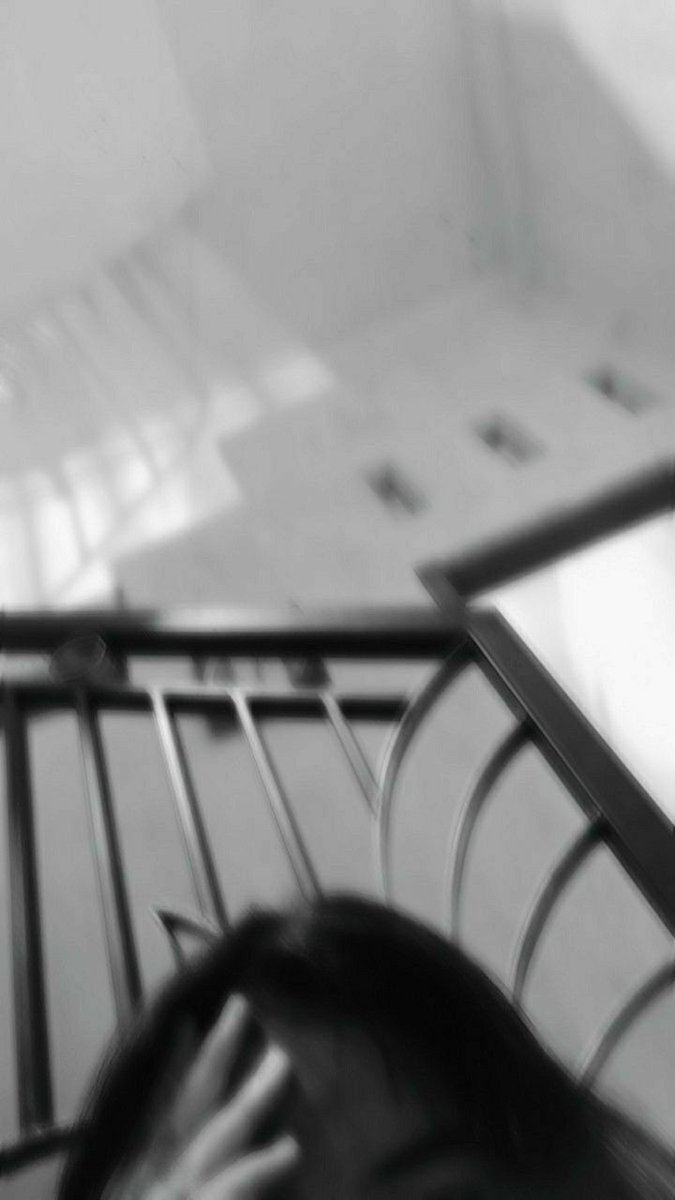 Metawadi2's tweet photo. โลกไม่ต้องทดสอบกูมาหรอก กูไม่อยากเป็นคนเก่ง🥲🥀
#แคปชั่น2021 #แคปชั่นเหนื่อย #แคปชั่น https://t.co/vU12PRtLBR