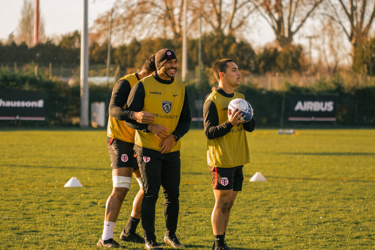 StadeToulousain's tweet image. ▶️ 𝐍𝐨𝐮𝐯𝐞𝐥𝐥𝐞 𝐬𝐞𝐦𝐚𝐢𝐧𝐞 𝐞𝐮𝐫𝐨𝐩𝐞́𝐞𝐧𝐧𝐞 🔥

Nos 🔴⚫ se préparent à recevoir les Wasps ! 💪

#STWASPS