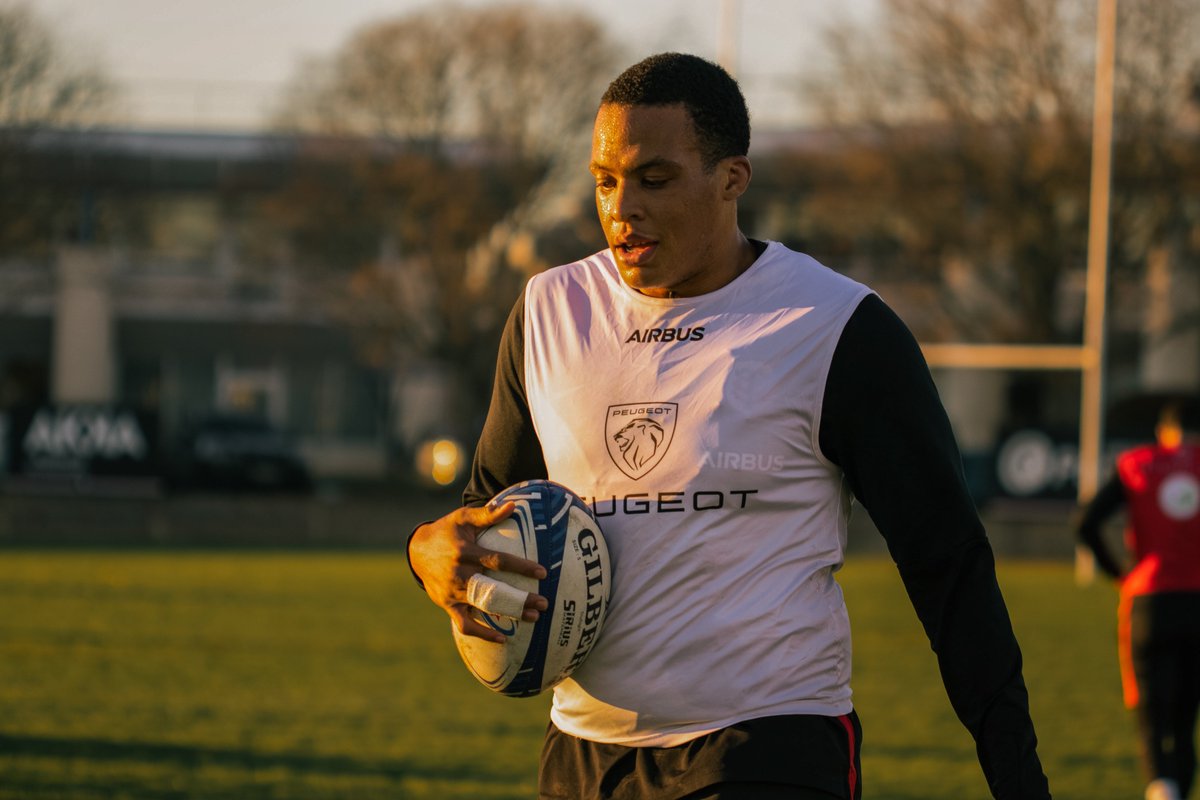 StadeToulousain's tweet image. ▶️ 𝐍𝐨𝐮𝐯𝐞𝐥𝐥𝐞 𝐬𝐞𝐦𝐚𝐢𝐧𝐞 𝐞𝐮𝐫𝐨𝐩𝐞́𝐞𝐧𝐧𝐞 🔥

Nos 🔴⚫ se préparent à recevoir les Wasps ! 💪

#STWASPS
