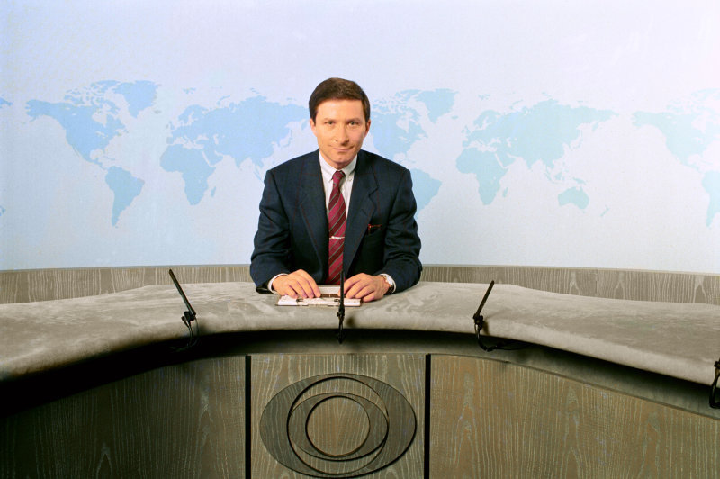 EmmaPeel_Knight's tweet photo. #Österreich 🇦🇹
#ORF 
Es braucht KEIN neues #Interviewformat, sondern es bräuchte vielmehr #Journalisten, vom Format eines »Robert Hochner« im 🇦🇹#Fernsehen.
🧐😎
👇👇👇 https://t.co/pJ3GLygHlf