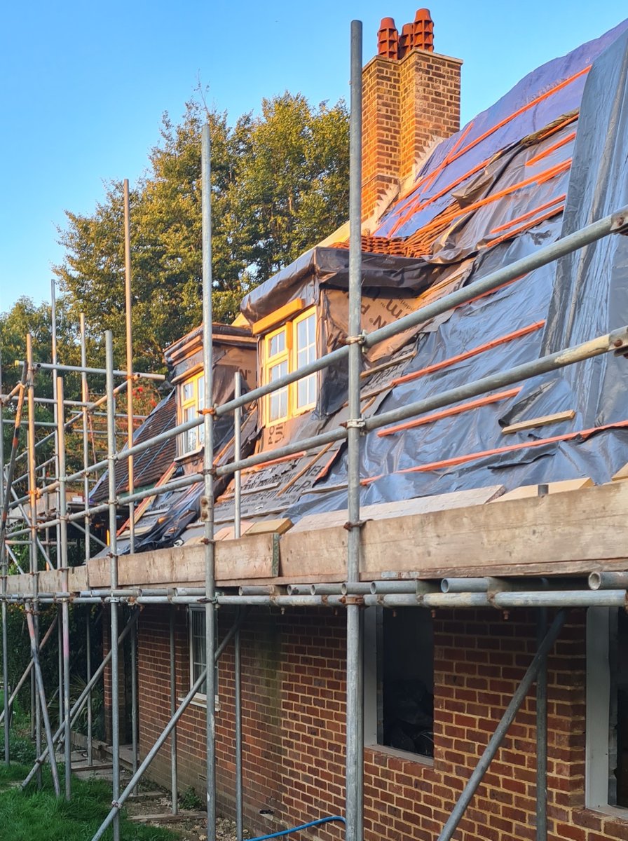 Does your home need a refresh in the new year? 

Give us a ring to talk through your plans, on 01243 542056 ☎️

#msbc #construction #community #westsussex #visitsussex