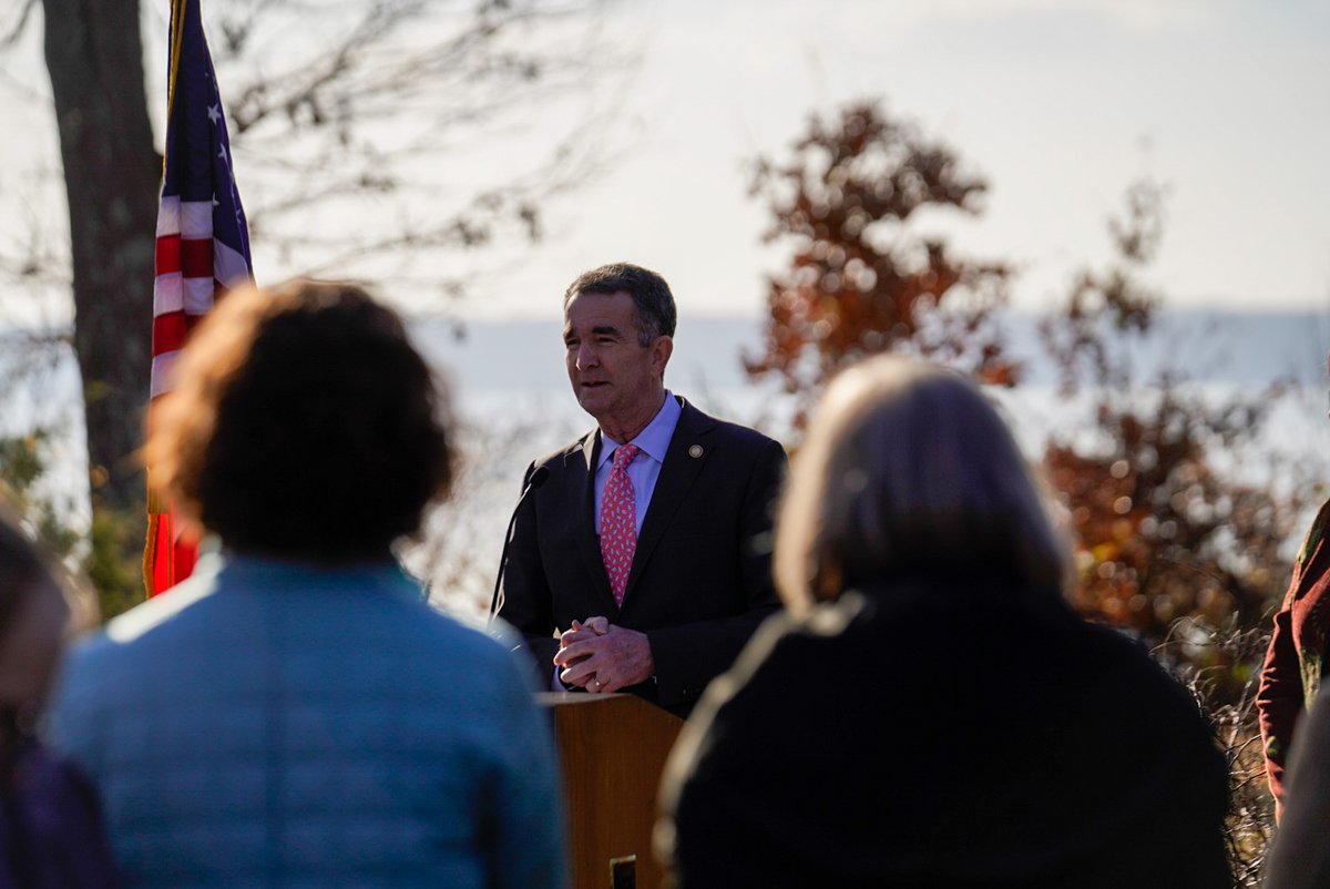 BIG: With my latest budget, our administration has invested a record $1 BILLION to restore the Chesapeake Bay. 

The Bay is one of our most treasured natural resources—this funding will generate $8 billion in economic growth and keep it safe and thriving for generations to come.