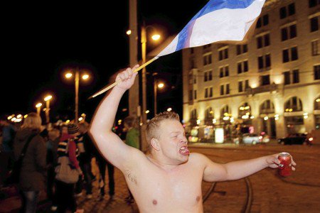Live view from Helsinki where Finns are celebrating @Ppallo 's interview in a foreign media https://t.co/2hqt9Ohomx