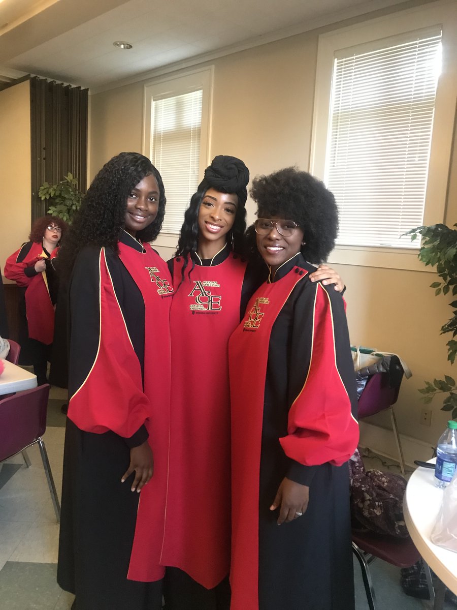IUMediaSchool's tweet photo. We're so proud of our 2021 graduates, including Kai Trotter. Congratulations from The Media School! #IUBGrad21 https://t.co/NtuAid8u7Z