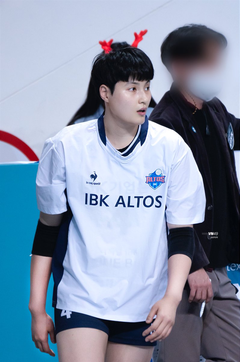 211215 미리보는 크리스마스같은..어쩌다 겹쳐버린 루돌프 머리띠
#김희진