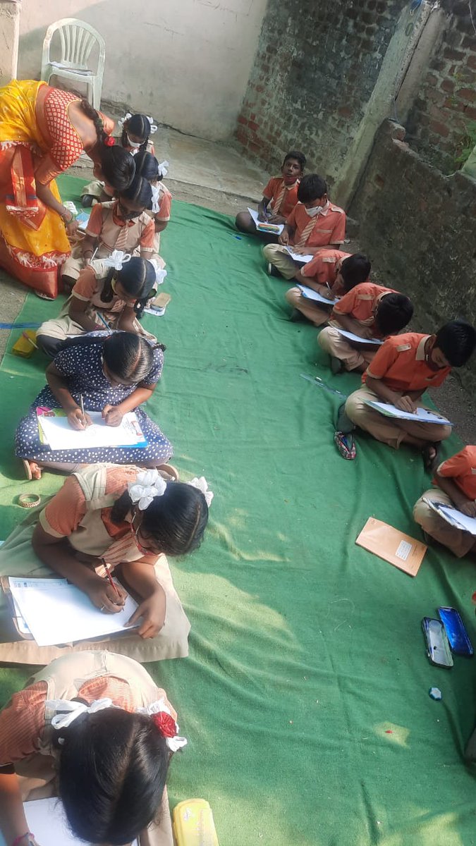 gwmconline's tweet photo. #Teamgwmc have conducted essay writing , drawing and poster presentation, jingles competition and distributed awards in schools and colleges
#swachhsurvekshan2022 @802930 @warangal @MC_GWMC @swachhbharat @SwachSurvekshan @KTRTRS @arvindkumar_ias @cdmatelangana https://t.co/wZ8PH0eT81