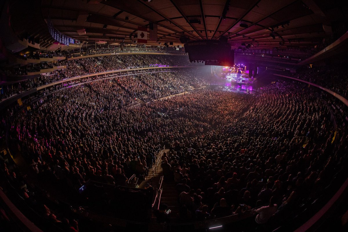 Dave Matthews Band tweet media