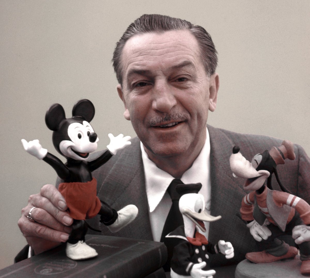 December 15, 

1966- Walt Disney died from lung cancer. His brother and business partner Roy O. Disney postponed his retirement to oversee construction of WDW's first phase.