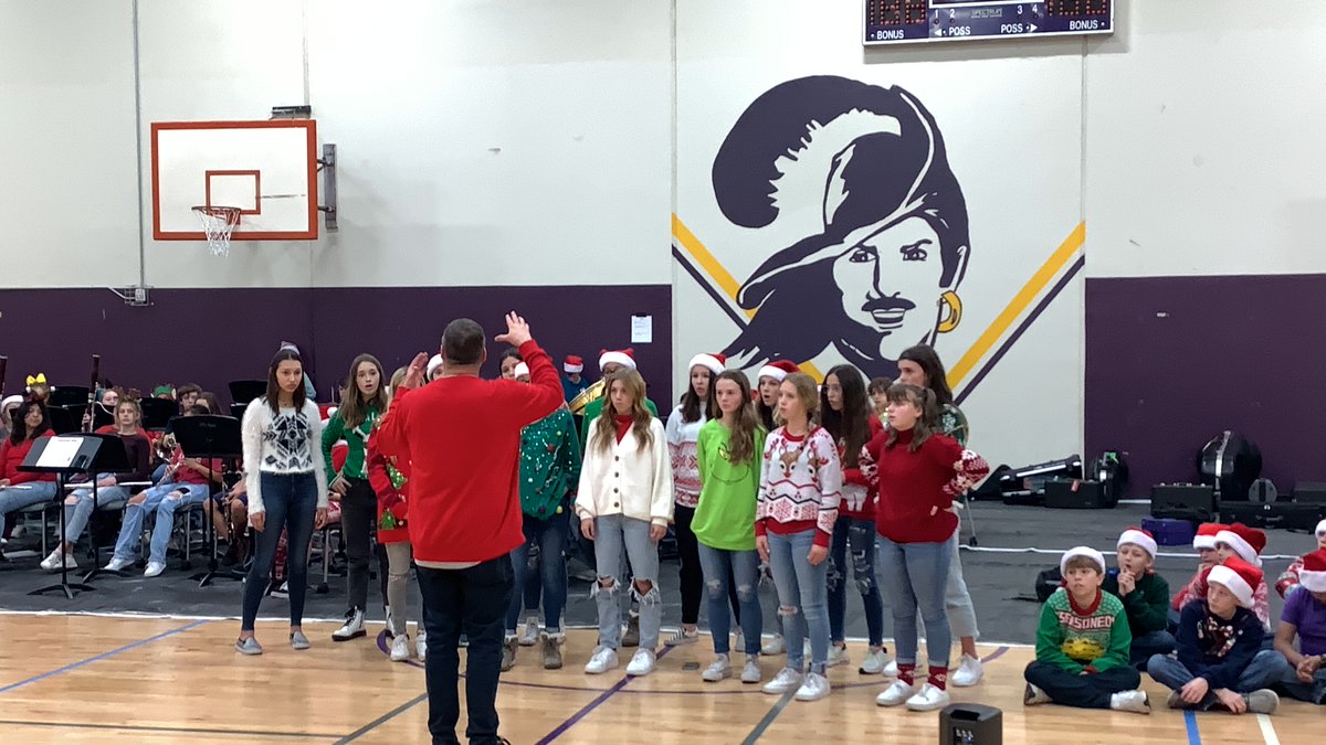 Our students traveled to <a href="/ActonElementary/">Acton Elementary</a> <a href="/mambrinosteam/">STEAM Academy at Mambrino</a> <a href="/oakwoodsschool/">Oak Woods School</a> and the <a href="/granburyisd/">Granbury ISD</a> Admin Building last Friday for our Christmas tour! #GISDgr8ness