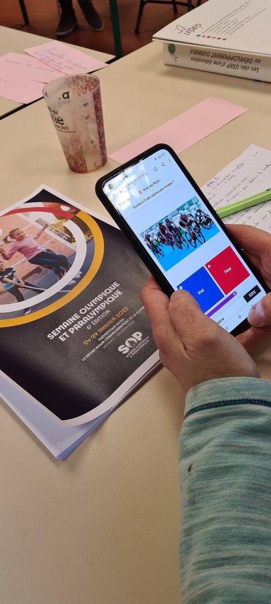 64_usep's tweet photo. #formation #génération2024 en partenariat avec le #CDOS64 avec pour objectif opérationnel de préparer la #SOP2022 ! Découverte du label, de son cahier des charges, et des possibilités qu'il offre ! https://t.co/eQNMivIuoN