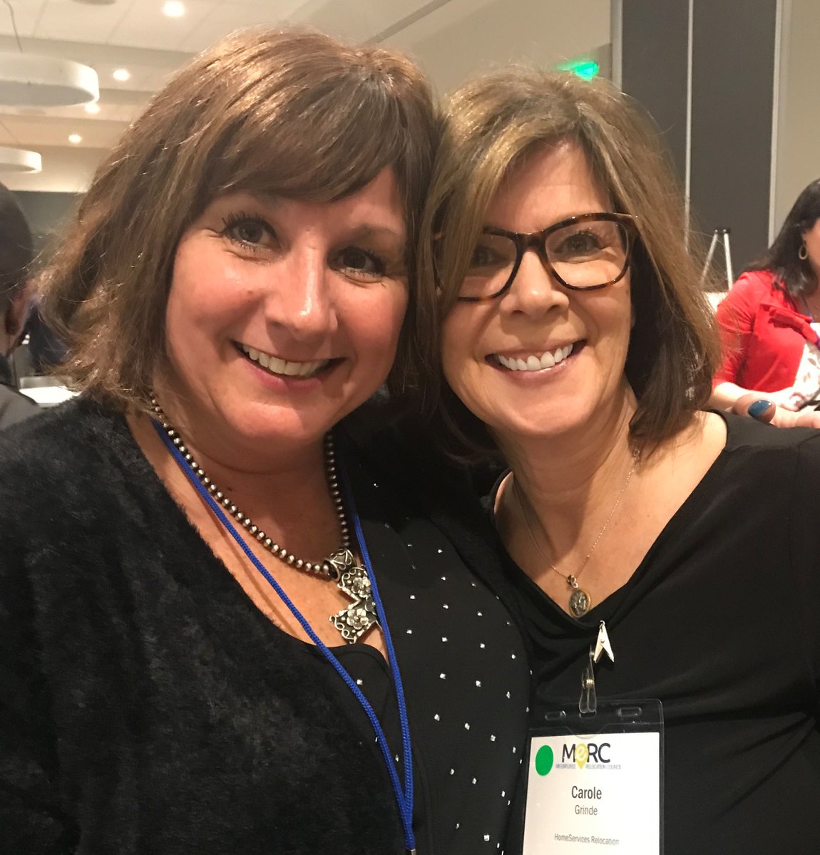 HomeSvcsRelo's tweet photo. Thank you #MERC for a great 2021 Holiday event! HomeServices' @klcalvert of @BHHS_NP and @GrindeCJ of @HomeSvcsRelo enjoy the festivities and the great turn out for the Silent Auction benefitting @childrensmn! https://t.co/sCn8jqFOUL