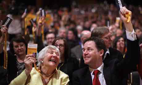 Freecitizen864's tweet photo. @Slimbo32 Oh look it's Nick Clegg, what is he doing? Voting to privatise the NHS. The Lib Dems voted through the Health and Social Care Act with the Tories. #FBPE #FBPPR #FBPA #FBLibDemshills #FBwhatever #northshropshirebyelection #YellowTories #NorthShropshire https://t.co/SZPdF3nr7x