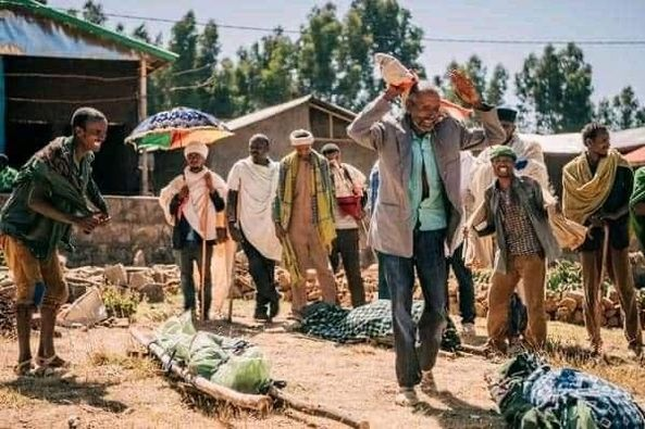 fiymeta's tweet photo. TPLF kills innocent residents in the Amhara region. #NoMore #TwitterRacism @RepKarenBass @POTUS @StateDept @USEmbassyAddis @SamanthaJPower @_AfricanUnion @RepRitchie @alueducation @AsstSecStateAF @dagmawit_moges @BilleneSeyoum @SecBlinken @USAmbUN @BTnewsroom @BenjaminNorton https://t.co/mNvf9laZsv