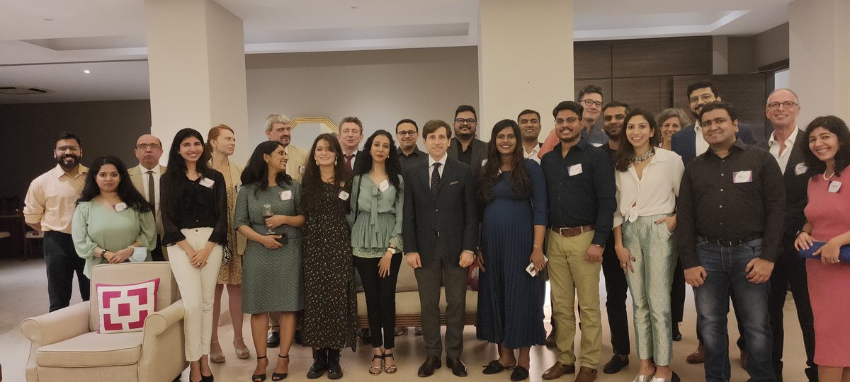 VikashGolla's tweet photo. Managers,Chefs,Journalists,Bankers,Artists all diverse #FranceAlumni came together at his excellency Consul General @SereCharlet's residence for a networking soirée.🇨🇵🇮🇳🙏
Special thanks @Malimanojmusic  a fellow @IESEG alum like myself 😊 for your melodious performance tonight. https://t.co/EmOPAUFmSi