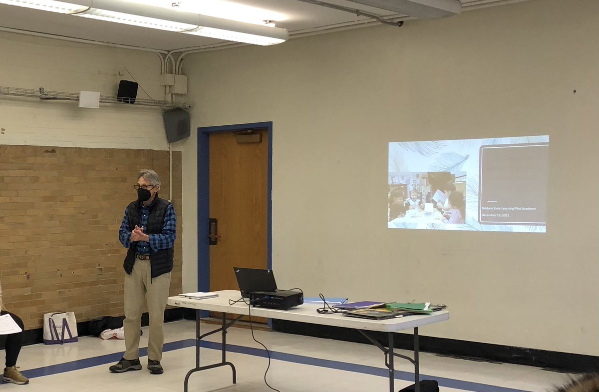吳明真, Min-Jen Taylor (@mjwutaylor) on Twitter photo So excited to have Jeff, Heather, Solomon from <a href="/CitySprouts/">CitySprouts</a> and do PD on #Science for young #scholar So excited to have Jeff, Heather, Solomon from <a href="/CitySprouts/">CitySprouts</a> and do PD on #Science for young #scholar