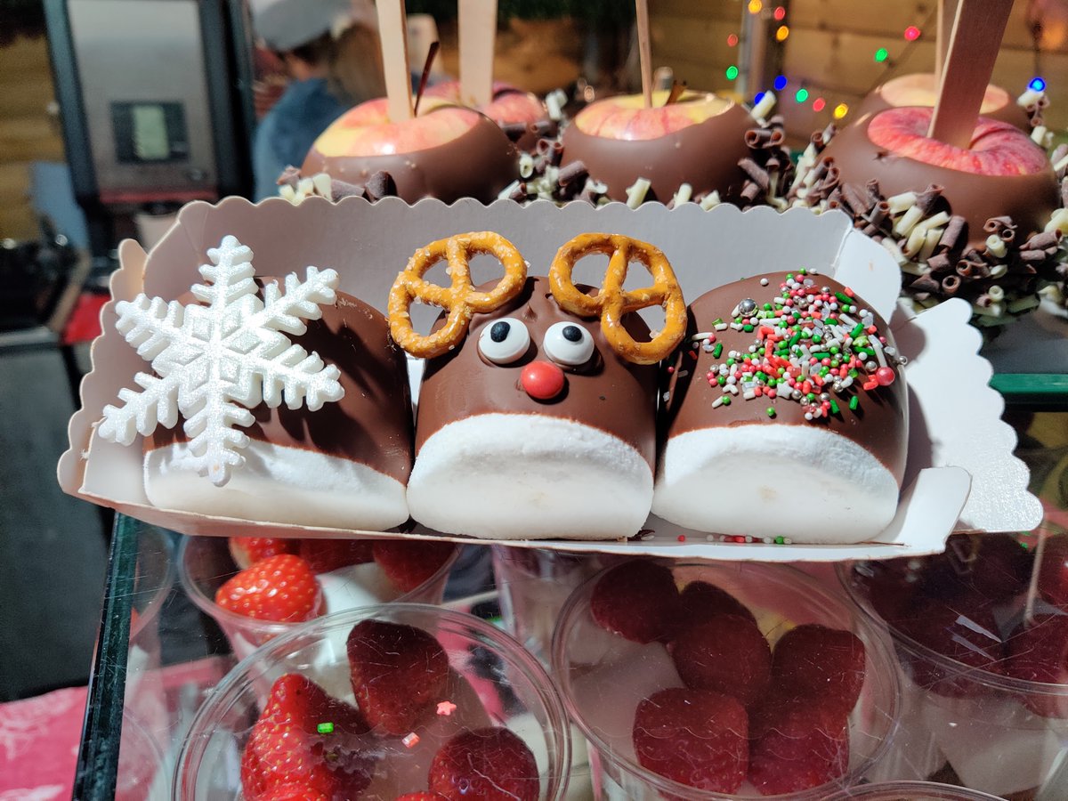 Alexandra Bideaua tweet media