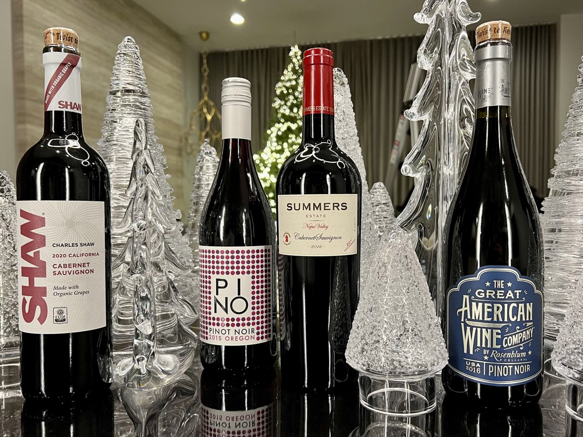 cellar8wine's tweet photo. ✨ Now this is a centerpiece with purpose!
.
@shawwinery @tgawcofficial @PINOcellars @SummersEstate  #shawwinery #tgawcofficial #pinocellars #summersestate #winelover 21+ #cellar8wine https://t.co/lnH07V1Mb0