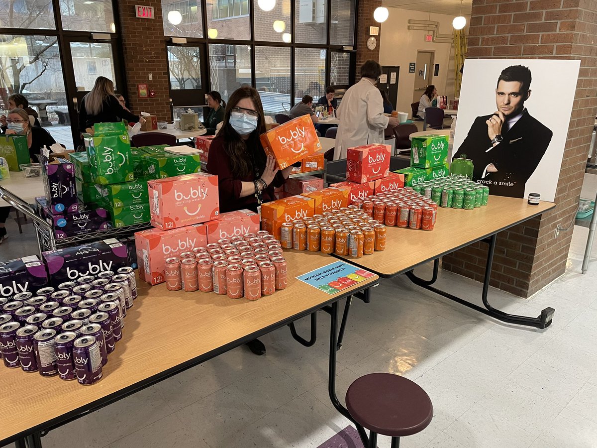 QCHOttawa's tweet photo. Hey @MichaelBuble, It’s Beautiful Day at @QCHOttawa! Our frontline workers are Feeling Good as we hand out cans of @bublywater while playing your music to show our appreciation! 

Although we Haven’t Met You Yet, will you give us a RT in honour of our QCH frontline workers? ❤️ https://t.co/wc42b67hQK