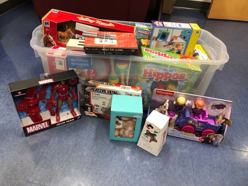 Today, we celebrated the holidays with a flexible delivery get together along side our CTL comrades: @DC_SALS! Fun fact: we each contributed to a “guess who bought the gift” Secret Santa and are donating all gifts to the paediatric unit at Lakeridge Health in Oshawa 🎁