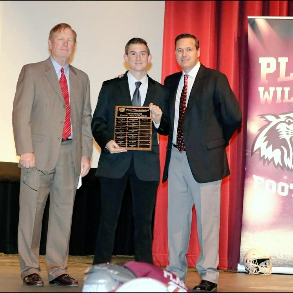 Blessed and honored to receive the Tom Kimbrough Unsung Hero award. Thank you to the <a href="/PlanoFootball/">Plano Football</a> coaching staff, my head coach <a href="/RTFord3/">Todd Ford</a> , and my teammates for making me the person I am to receive this award.
