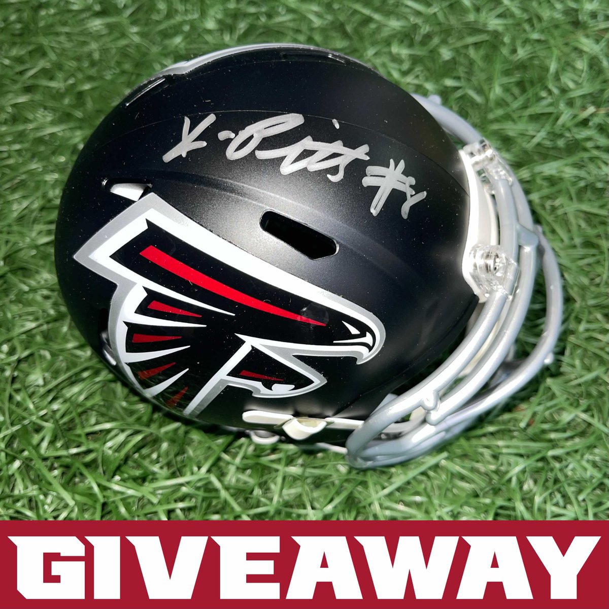 RT and FOLLOW for your chance to WIN a signed Kyle Pitts mini helmet 👀

#ProBowlVote | <a href="/kylepitts__/">Kyle Pitts👑</a>