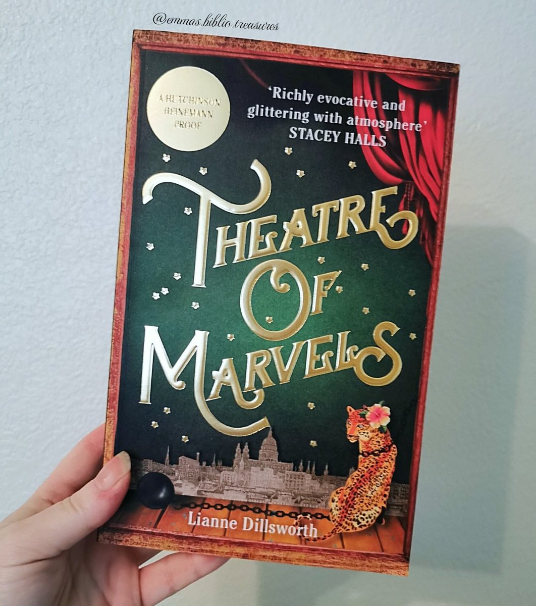 For today's prompt on the #BoldBookClub I'm sharing this gorgeous #Bookmail I received earlier this week from @HutchHeinemann

#TheatreofMarvels is out April 28th. Check out my Instagram for more
instagram.com/p/CXgvCdsLrTp/…

#EmmasAnticipatedTreasures @LianneDWrites @penguinrandom