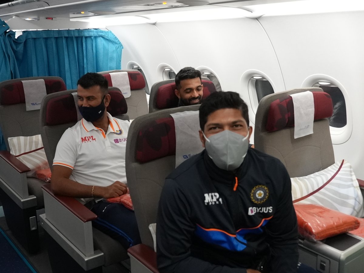 BCCI's tweet photo. All buckled up ✌🏻

South Africa bound ✈️🇿🇦

#TeamIndia #SAvIND https://t.co/fCzyLzIW0s