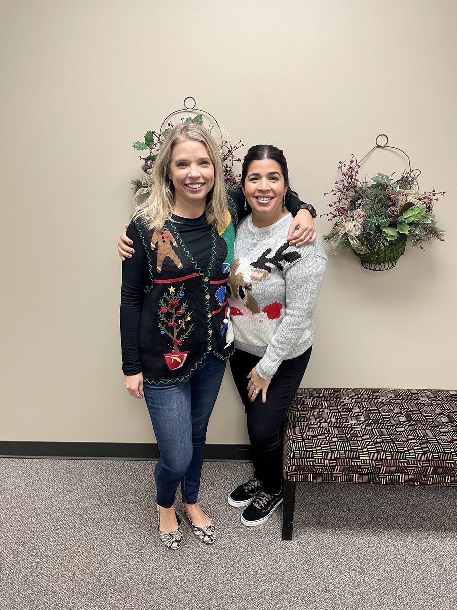 JeniaCortes's tweet photo. When it is ugly sweater day and you show up to work one way and have to change into sweaters that were designed especially for you. Introducing you to the “PrinciPAWS” #uglysweater #oneofakind #principaws #pisdleads #brinkerbears https://t.co/cJOKx2wG1P
