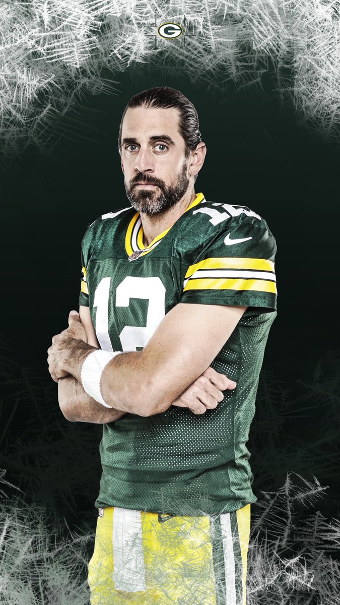 packers's tweet photo. Made for December football ❄🏈

🚨 RETWEET to #ProBowlVote 🚨

#ProBowlVote + @AaronRodgers12
#ProBowlVote + @tae15adams
#ProBowlVote + @Showtyme_33 

#WallpaperWednesday | #GoPackGo https://t.co/oVrkIuhEeA