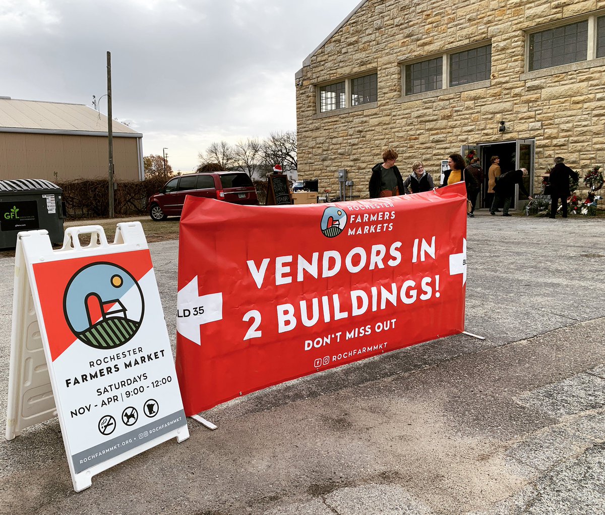 Reminder that BOTH buildings will be open throughout the winter! 

See you this Saturday December 18th for our last market and holiday bazaar of the year! 

2022 winter dates:
❄️ Jan 8,22
💘 Feb 5,19
🍀 March 5,19
🐣 April 2,16,30 

#rochestermn  #supportlocal #food #rochmn