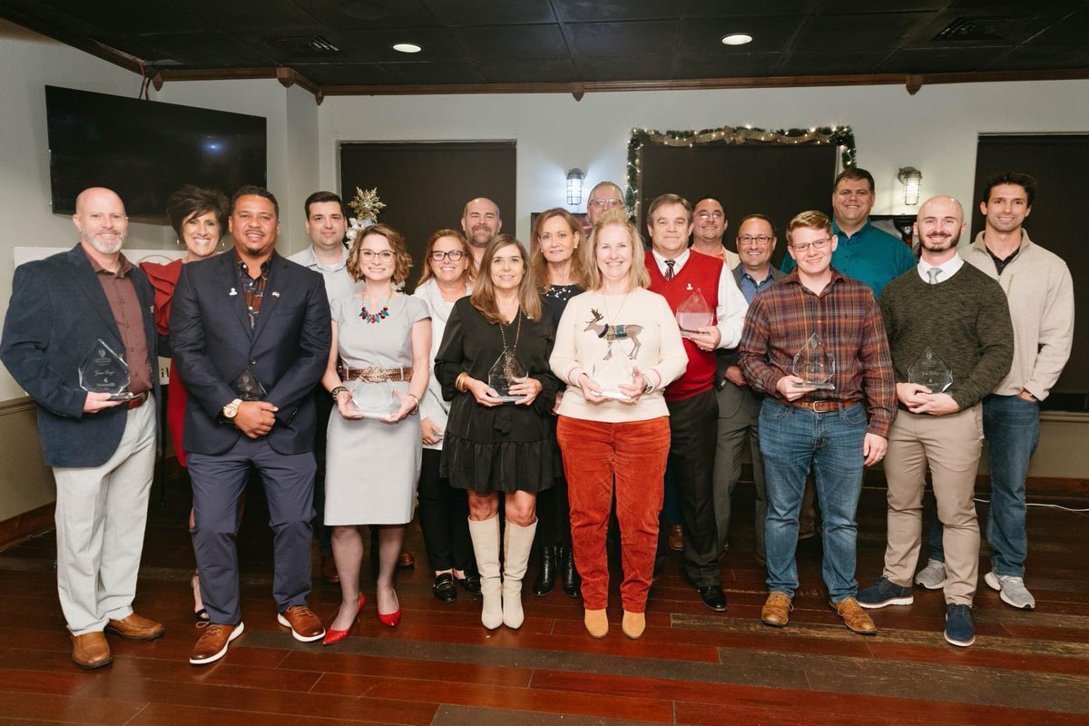 LeadershipYOU's tweet image. 2021 Graduates of Leadership Youngsville Class II!  Congratulations!  #LeadershipYoungsville #CultivatingLeaders