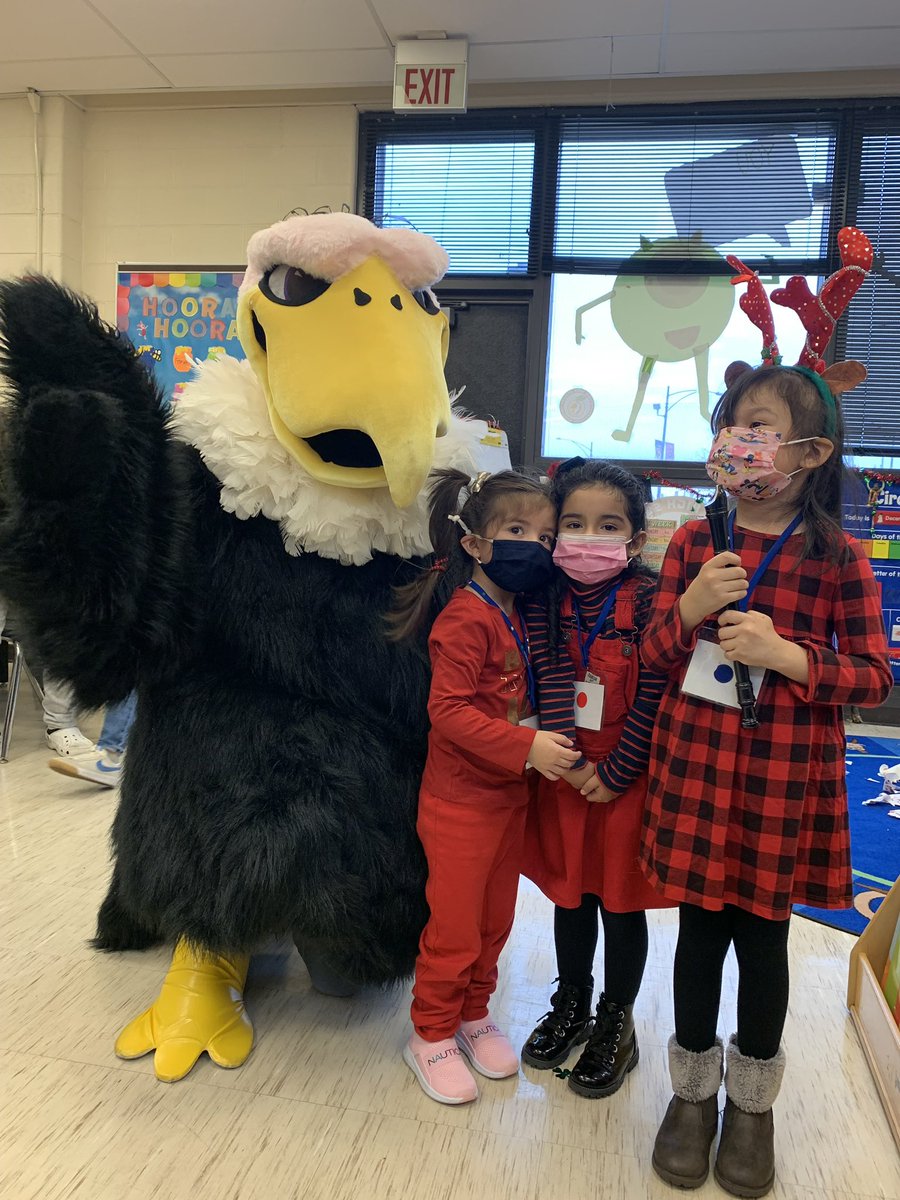 CurieHS's tweet photo. Both Santa and Clyde visited our Little Condors today!
#CurieCTE https://t.co/XYGKLv3W2g