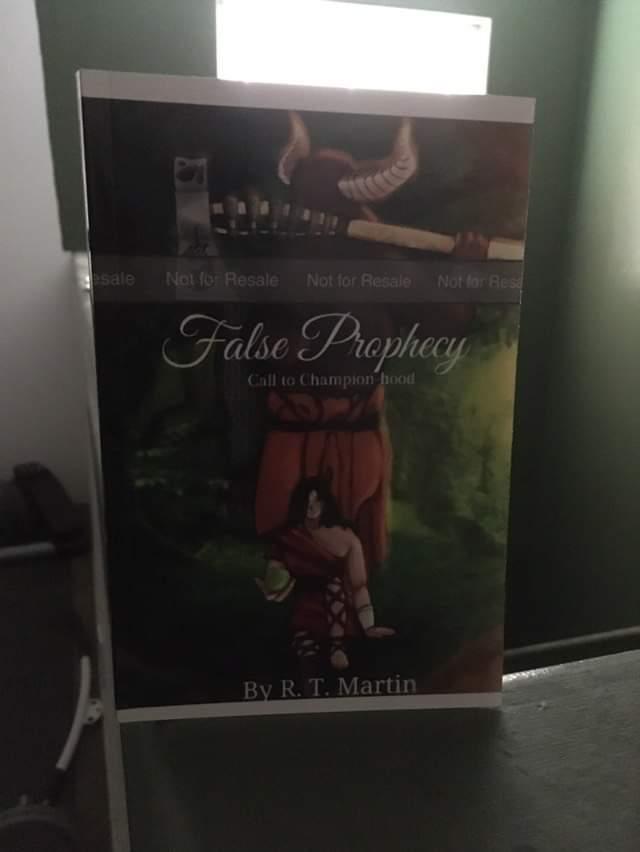 rtmpublishing's tweet photo. To some this is just an author copy, but to me... this is the beginning of something big😁 coming this December 24th. #December #Incoming #newbook #newbooks #BlackOwnedBusiness #Myth #mythology #NewBeginnings #rtm #Novella #author #Authors #art #Arizona #writerslife #prophecy https://t.co/19RmzwCZCP