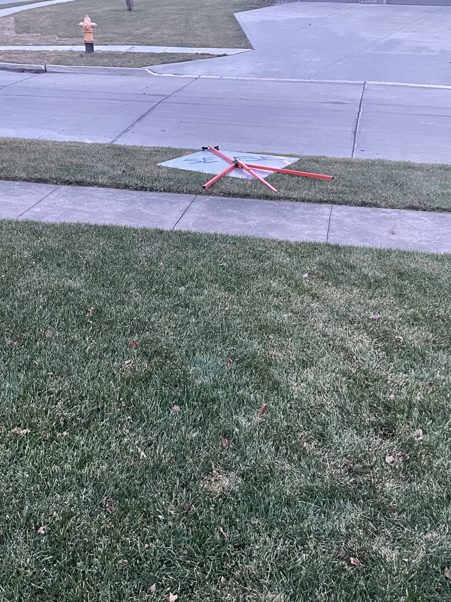cassiecounsel's tweet photo. Moved the city’s “road work ahead” sign aka potential sharp flying blade into the garage for the night #bettersafethansorry #keepthekiddossafe #pupstoo https://t.co/i4QrBhpY2b