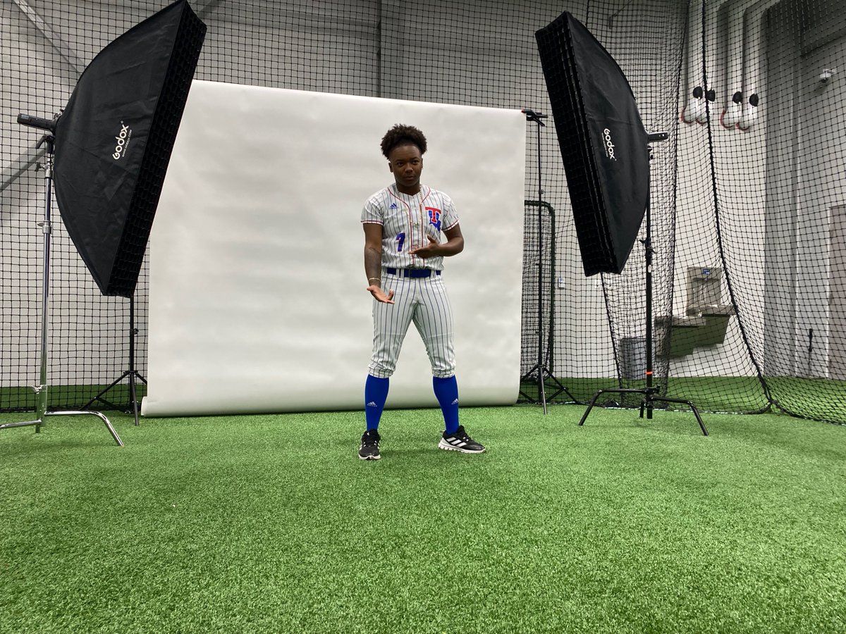 LATechSports's tweet photo. .@LATechSB media day is in the books

One step closer to the season starting

#EverLoyalBe https://t.co/YRSwJkH9Kj