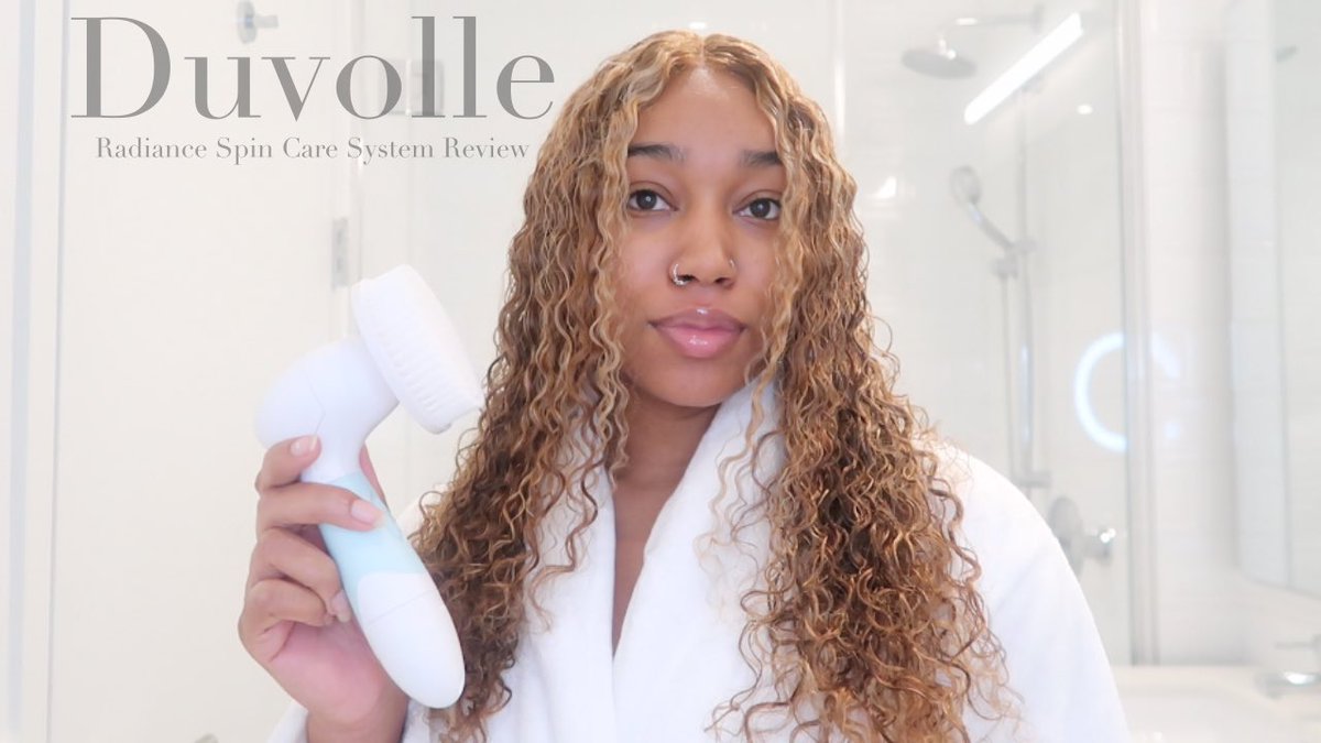 Duvolle Radiance Spin Care System Review 
Thanks <a href="/DuVolle/">Duvolle</a> for sending me this! 🤍🙌🏽 

Duvolle® Radiance Spin-Care System: Originally $95 but $28.50 with my code
70% OFF PROMO CODE: LENA
duvolle.co/radiance

MY FULL REVIEW: youtu.be/dXH0PkIGquI