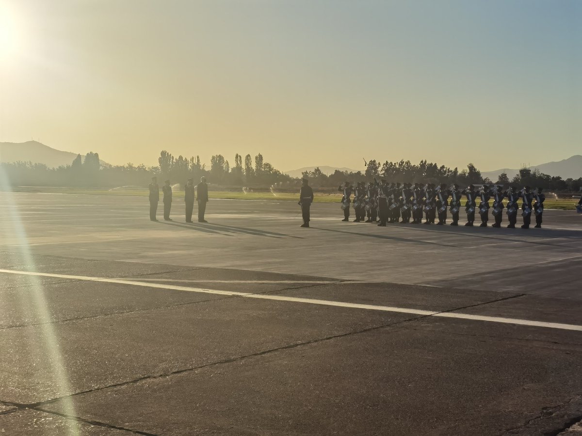 AHORA | La #EE realiza la Ceremonia de Egreso de la Promoción 2020 - 2021 "Ankatu".
#AlasCienciayPrecisión